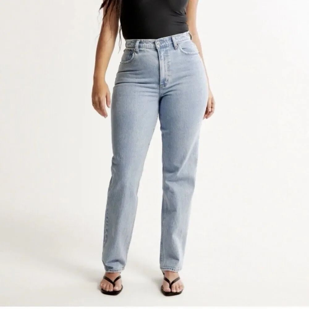 Abercrombie & Fitch Curve Love Ultra High Rise 90s Straight Jeans 34 18S NWT